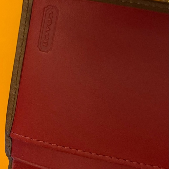 Coach monogram wallet Brown & red - Picture 5 of 5